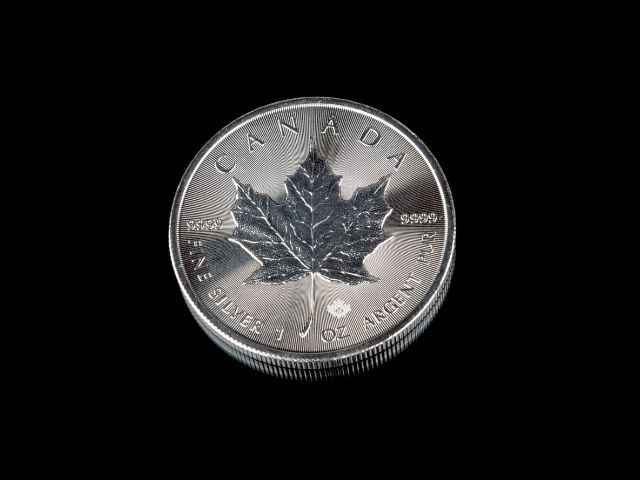 Canadian Silver Maple Leaf 1 oz. Silver Coin